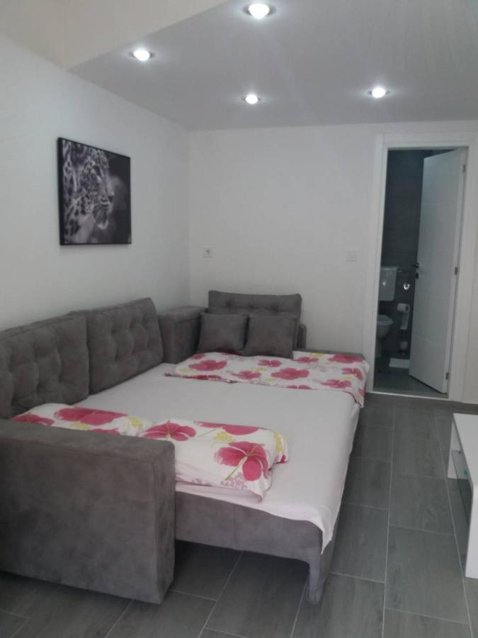Apartment Diamond -Modern And Lovely Seaside Studio Apartment Kotor Kültér fotó